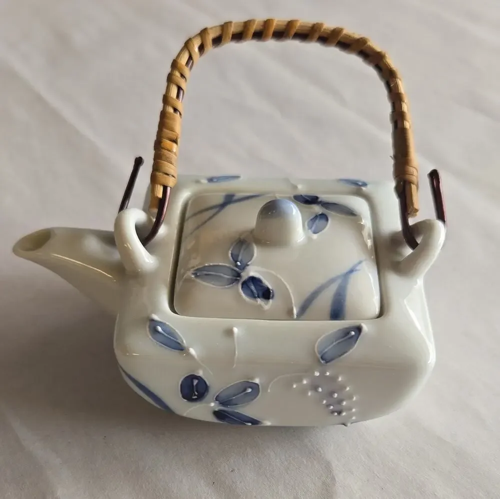 Vintage Arita Japan Blue & White Porcelain Dobin Teapot Sake Pot Hand Painted 惣